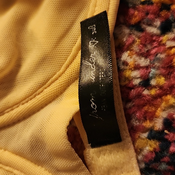 Out from under Urban outfitters unlined  underwire Bra size 34 B - Picture 5 of 10